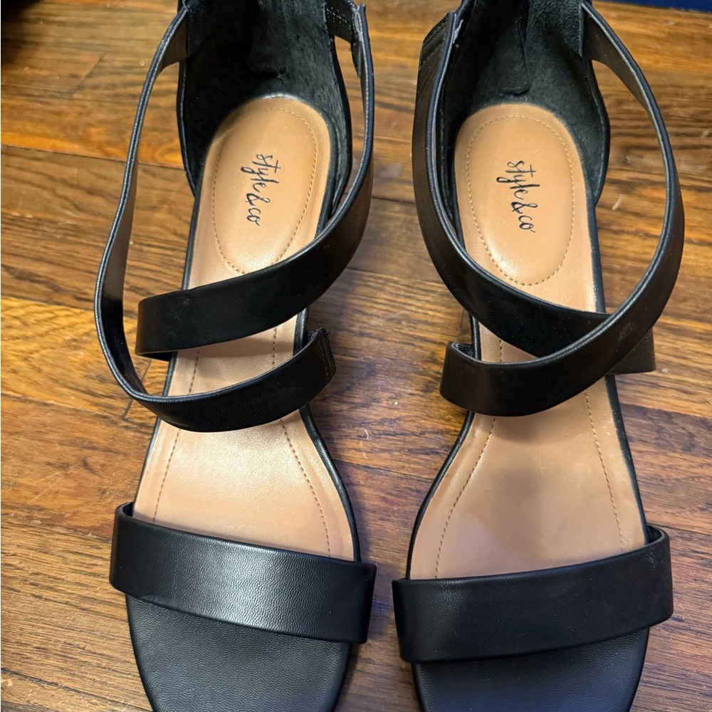 Style & Co. Black Strappy Sandals
